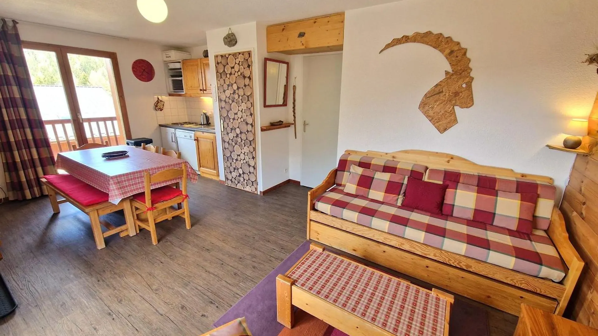 Appartement 3 Pieces Pour 4/6 Pers A Valfrejus Avec Balcon - Fr-1-265-181